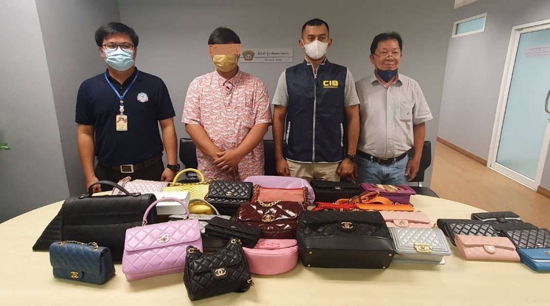 การปราบปรามสินค้าละเมิดทรัพย์สินทางปัญญา