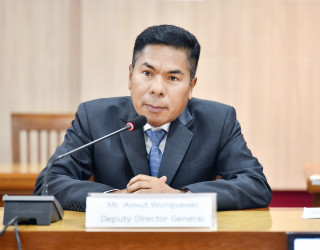 นายอาวุธ