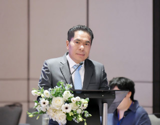 นายอาวุธ