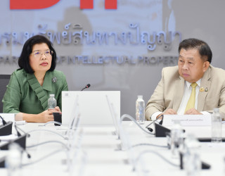 อธิบดีกรมทรัพย์สินทางปัญญาประชุมหารือร่วมกับสภาหอการค้าแห่งประเทศไทยเพื่อแลกเปลี่ยนความเห็นเกี่ยวกับร่างพระราชบัญญัติลิขสิทธิ์วันที่