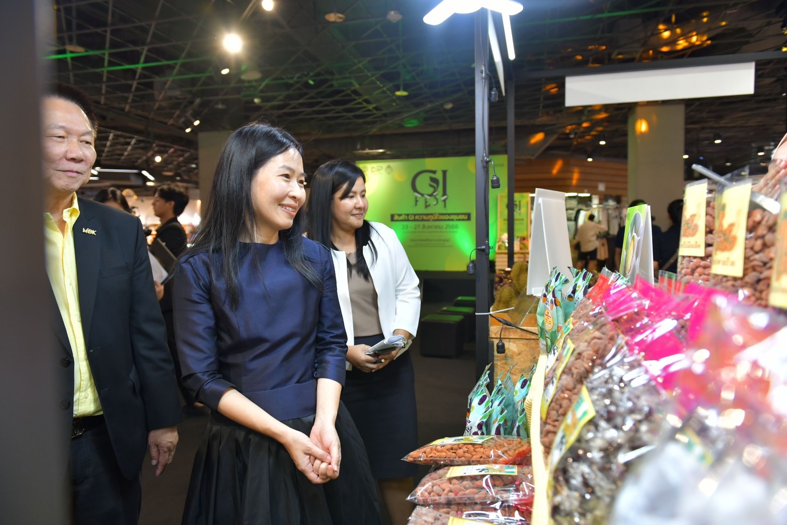  กรมทรัพย์สินทางปัญญา จับมือ mbk center คัดสรรสินค้า gi เกรดพรีเมียม มาไว้ในงาน “gi fest” โชว์ศักยภาพสินค้า gi ความภูมิใจของชุมชน 