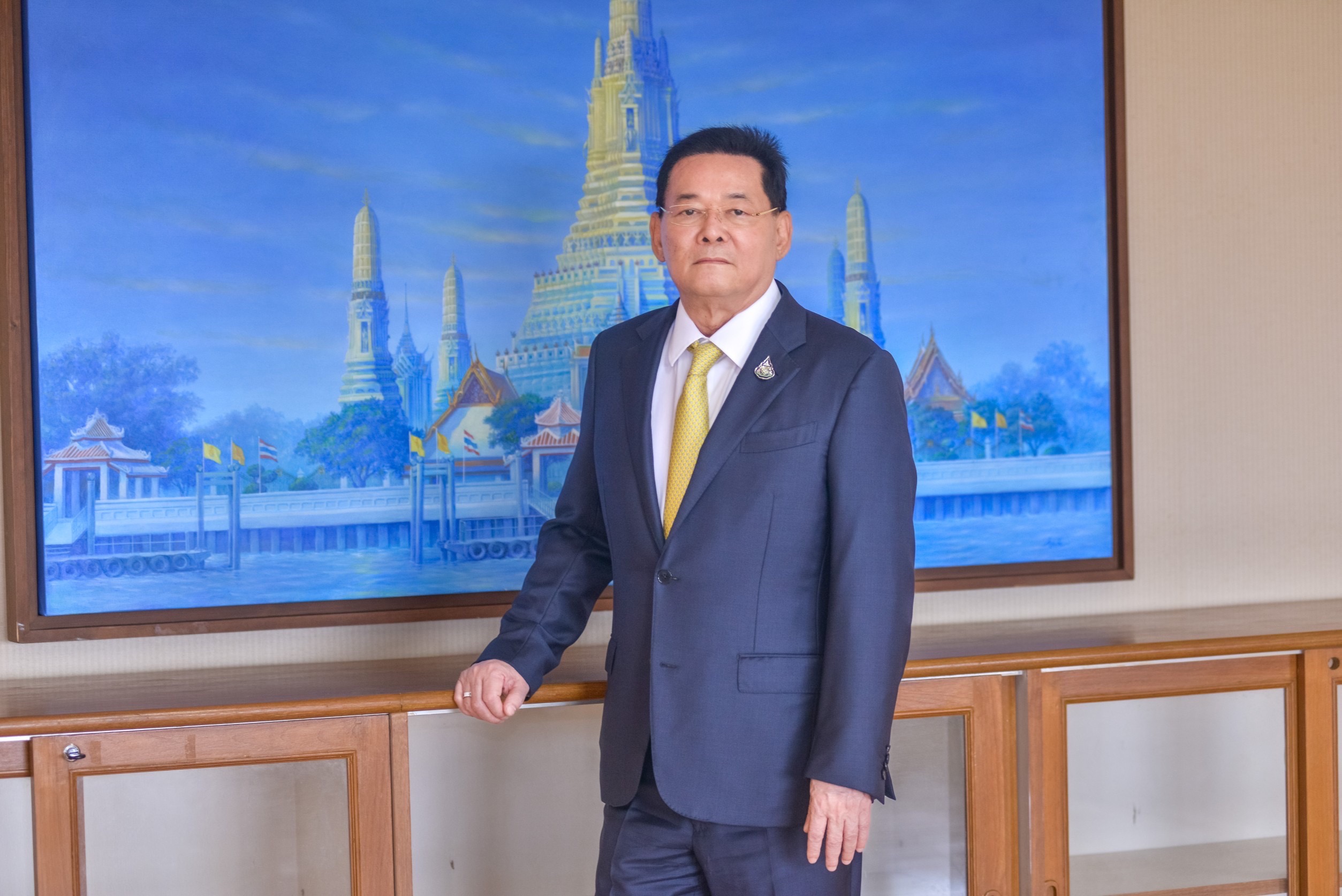“นภินทร”