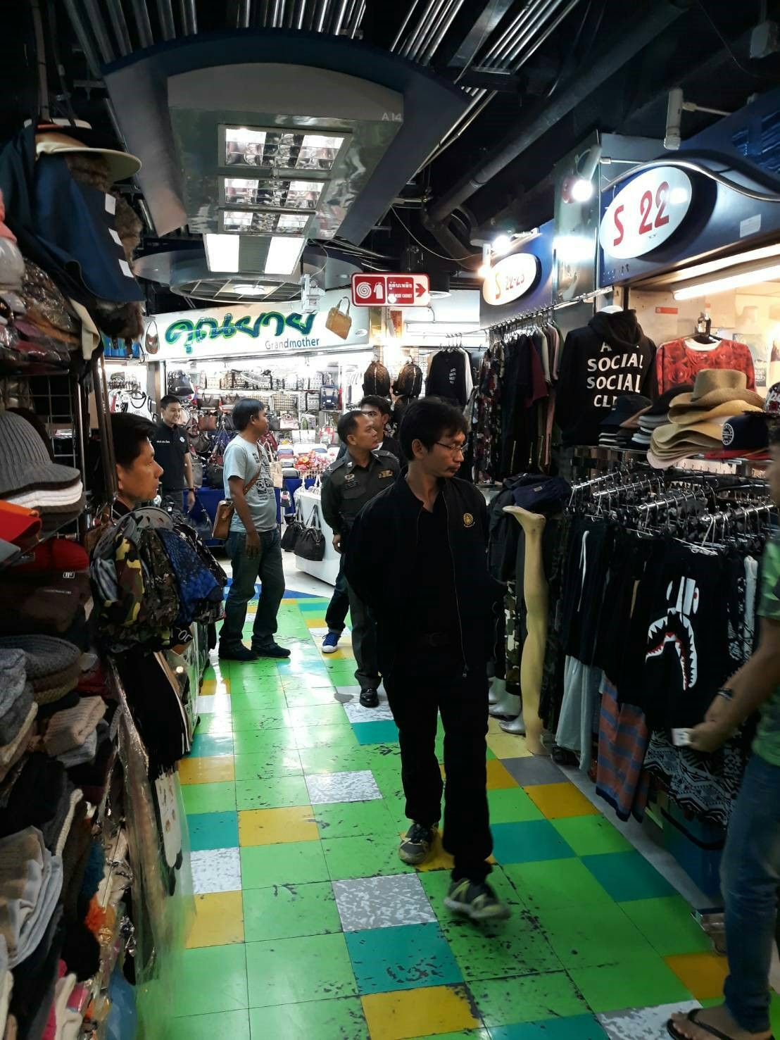 18th September 2017 Operation at MBK Mall Seized 28 Counterfeit Products at MBK Mall